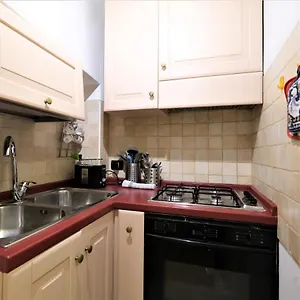  Apartment Wine Dolcetto