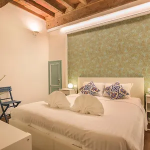  Apartment Oltrarno In