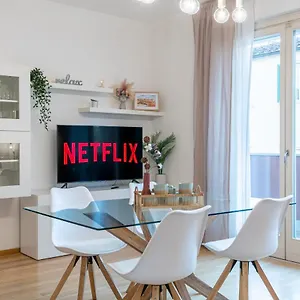  Apartment Art Design